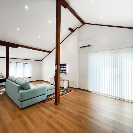 Stylish Loft Studio With Great View To Ардино Екстериор снимка